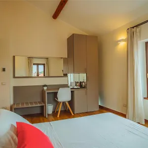 Garda Relais Pensión Castelnuovo del Garda